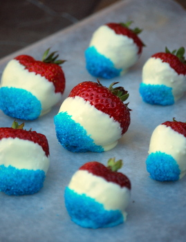 Red, White and Blue Chocolate-Dipped Strawberries